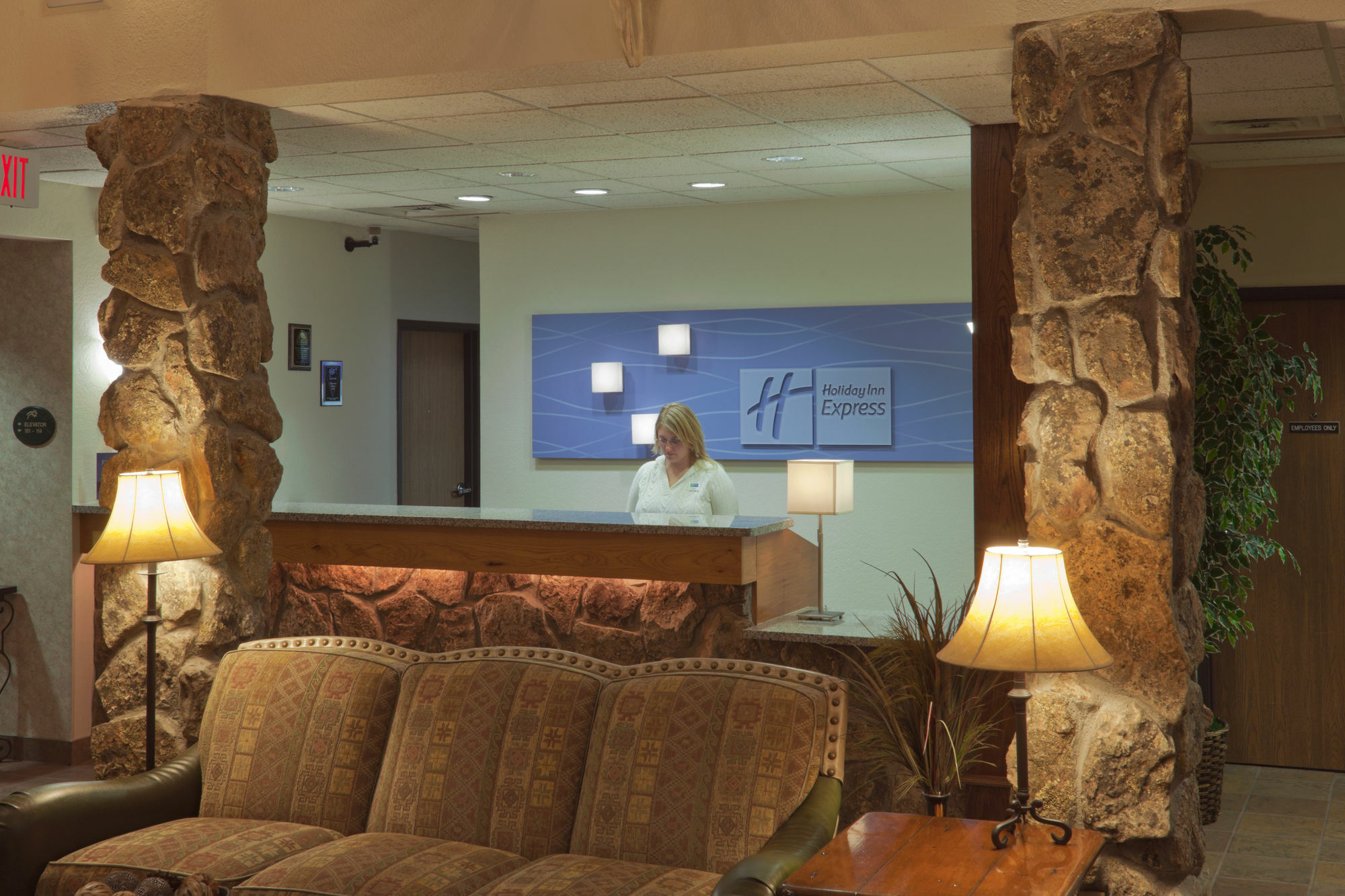 Holiday Inn Express hotel y Suites Keystone Interior foto